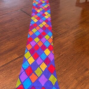 Superb slim Liz Claiborne silk multicolored scarf w diamond pattern